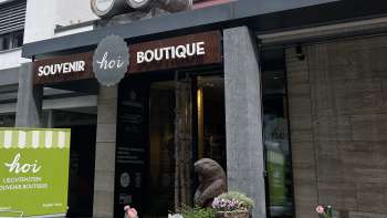 Hoi-Laden van de buitenkant