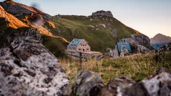 Uitzicht op de Pfälzerhütte 2108 meter hoogte