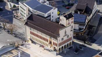 Luchtfoto van het stadshuis Vaduz 