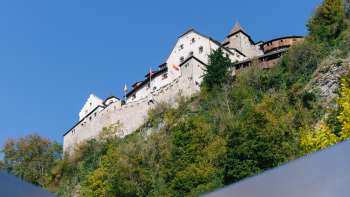 Uitzicht vanaf het Städtle op het kasteel van Vaduz