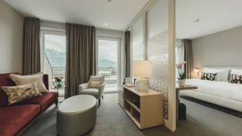 Boutique Junior Suite in Central by Hotel Residence