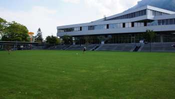 Mühleholz 1 schoolcentrum en schoolsportcentrum