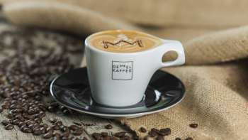 Inname van lekkere koffie uit Demmel in Liechtenstein