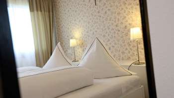 Tweepersoonskamer in Hotel Weinstube