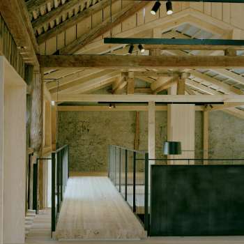 Modern ingerichte stal